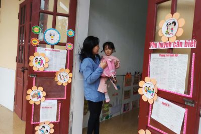 CÁCH GIÚP TRẺ LÀM QUEN LẠI VỚI TRƯỜNG LỚP SAU KÌ NGHỈ HÈ